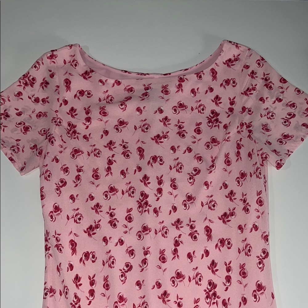 Pink Fitted Maxi Dress with Short Sleeves